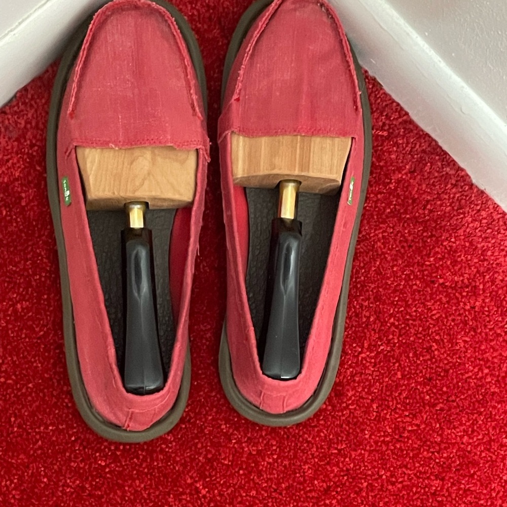 GUC Sanuk Women’s Red Slip-On Shoes Size 10 - Picture 5 of 9